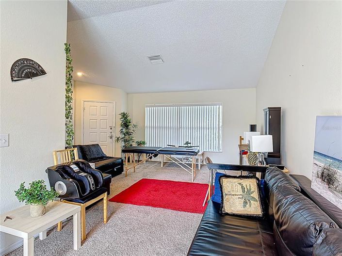 Image No.7-3 Bed Property for sale