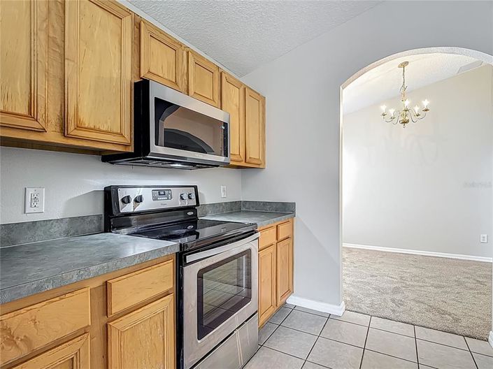 Image No.14-5 Bed Property for sale