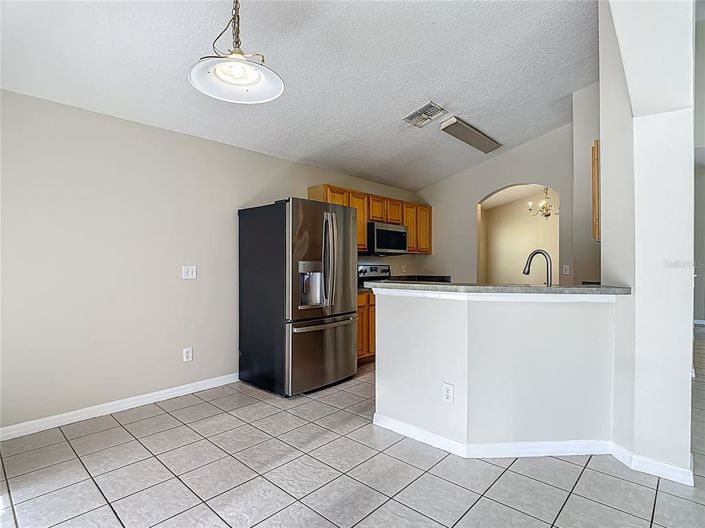 Image No.19-5 Bed Property for sale