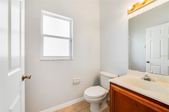 Image No.18-5 Bed Property for sale