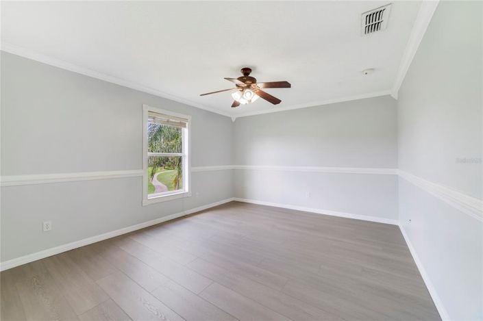 Image No.23-5 Bed Property for sale