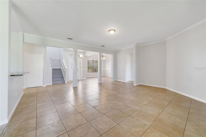 Image No.6-5 Bed Property for sale