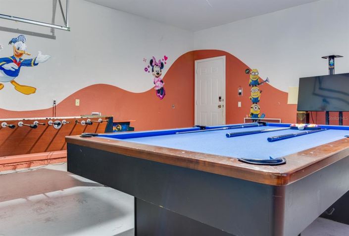 Image No.19-6 Bed Property for sale