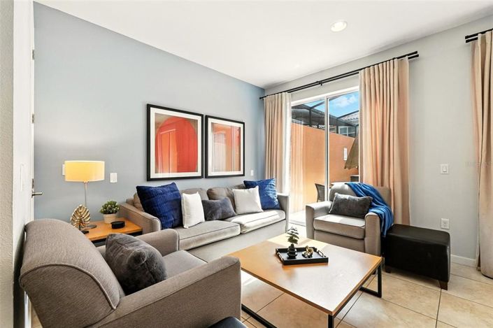 Image No.14-2 Bed Townhouse for sale