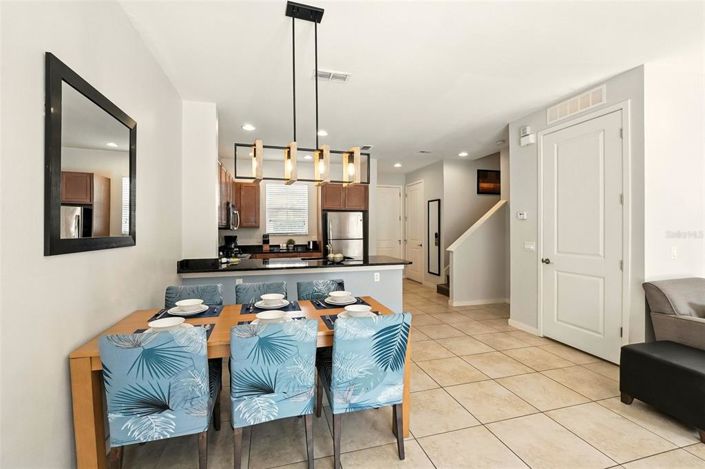 Image No.8-2 Bed Townhouse for sale