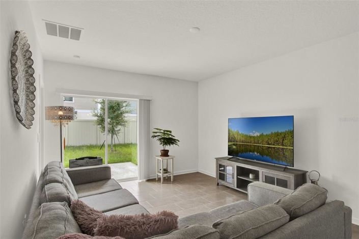 Image No.9-3 Bed Property for sale