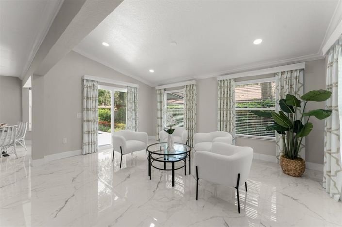 Image No.33-4 Bed Property for sale