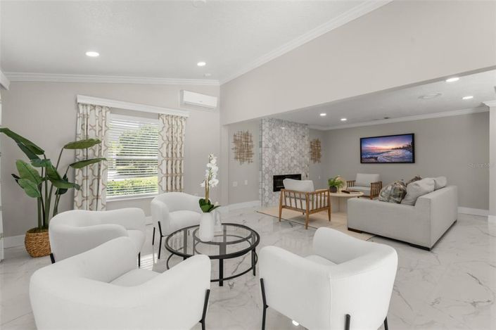 Image No.35-4 Bed Property for sale