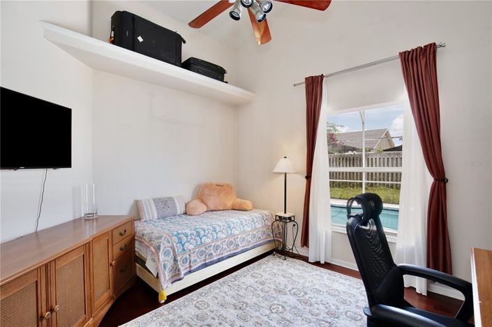 Image No.20-4 Bed Property for sale