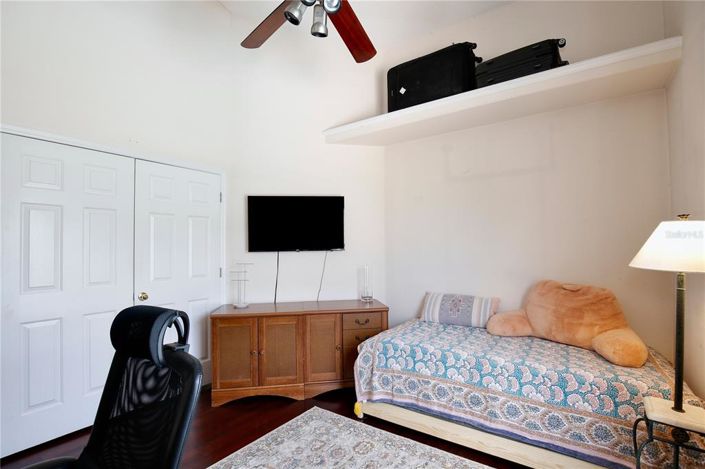 Image No.21-4 Bed Property for sale