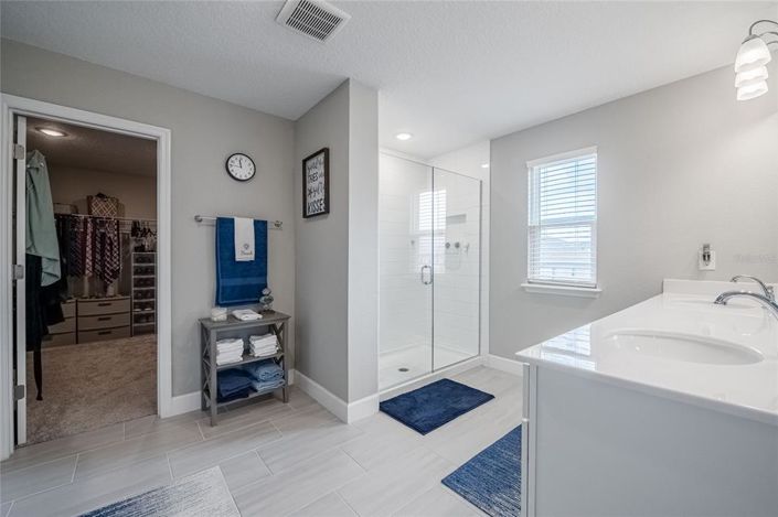 Image No.26-4 Bed Property for sale