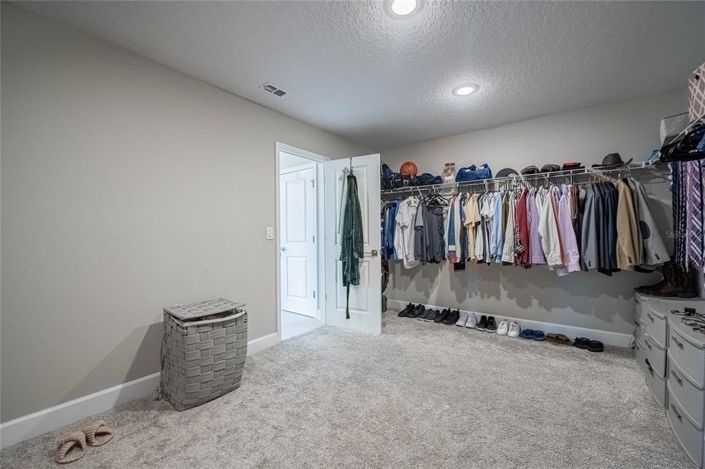 Image No.30-4 Bed Property for sale