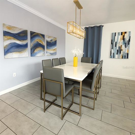 Image No.6-5 Bed Property for sale