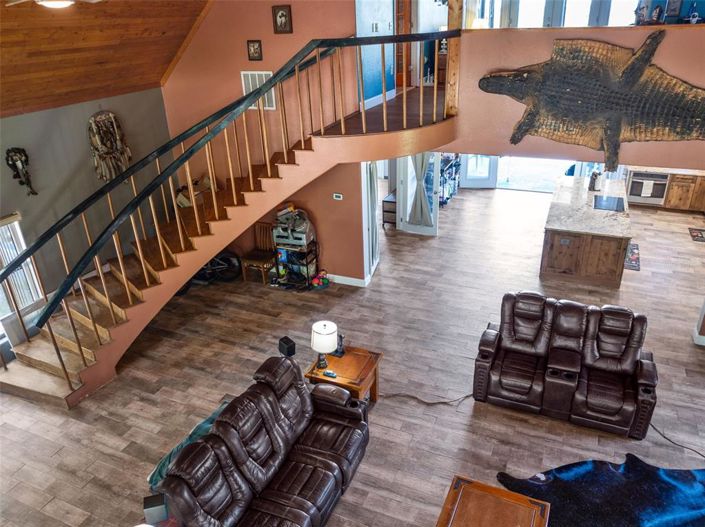 Image No.16-2 Bed Property for sale