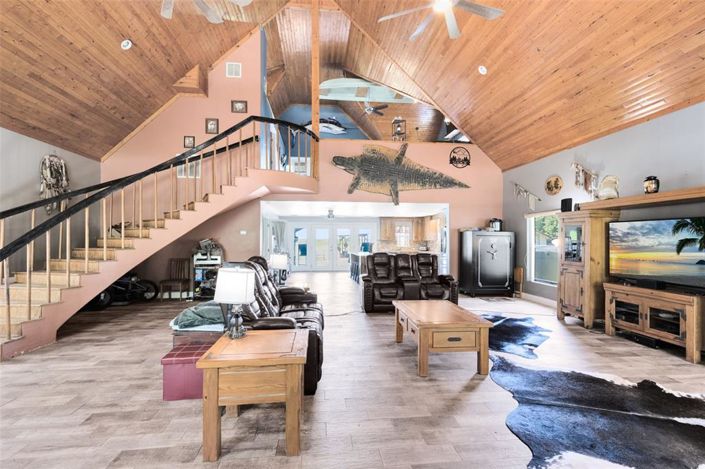 Image No.3-2 Bed Property for sale