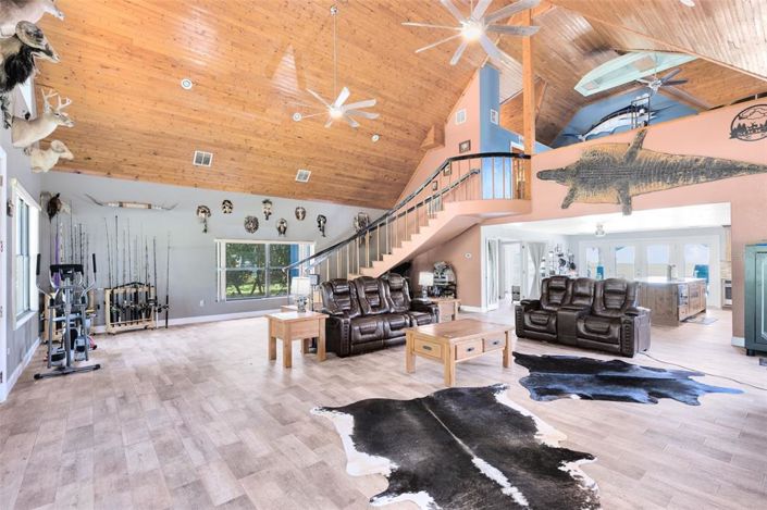 Image No.4-2 Bed Property for sale