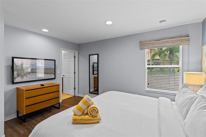 Image No.17-3 Bed Townhouse for sale