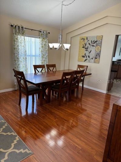 Image No.10-4 Bed Property for sale