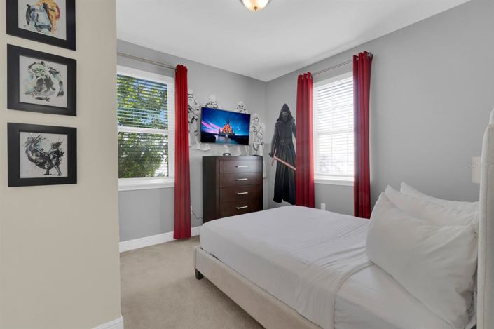 Image No.28-6 Bed Property for sale