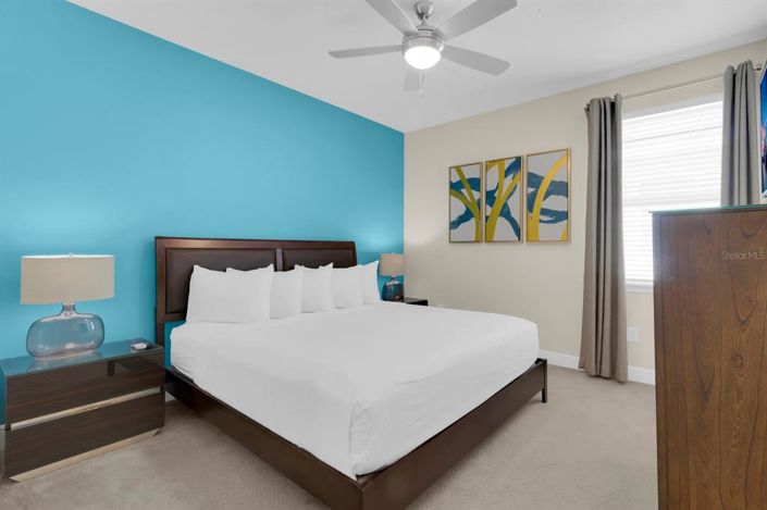 Image No.32-6 Bed Property for sale