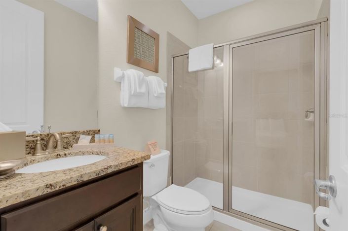 Image No.34-6 Bed Property for sale