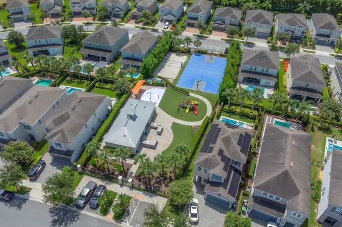 Image No.50-6 Bed Property for sale