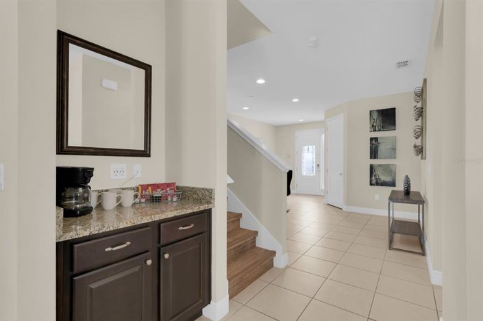 Image No.7-6 Bed Property for sale