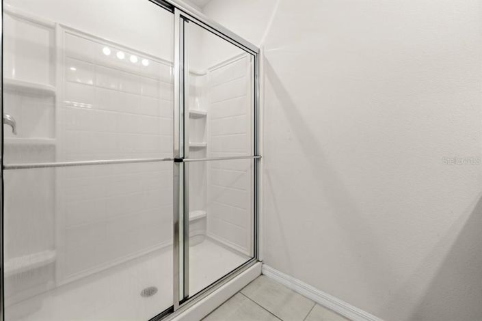 Image No.19-4 Bed Property for sale