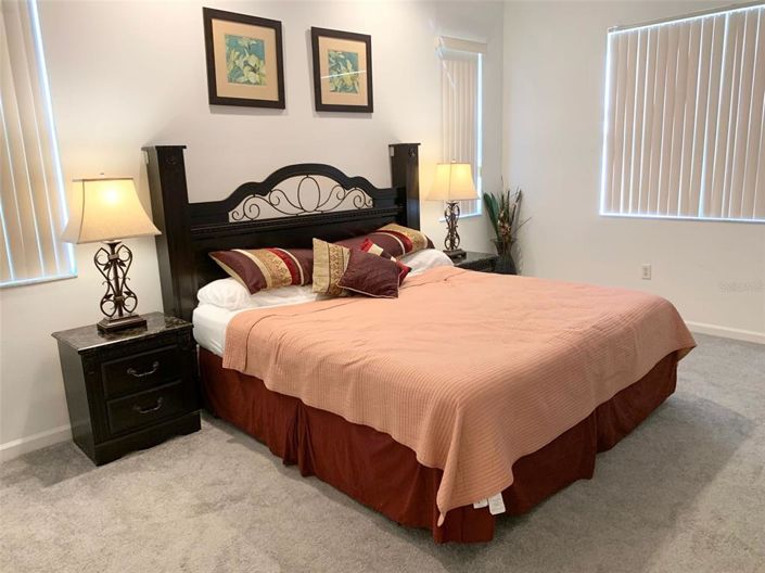 Image No.13-5 Bed Property for sale