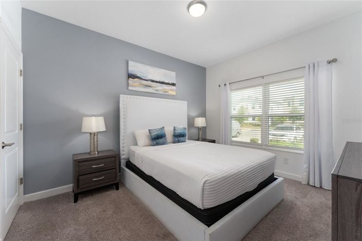 Image No.10-4 Bed Townhouse for sale