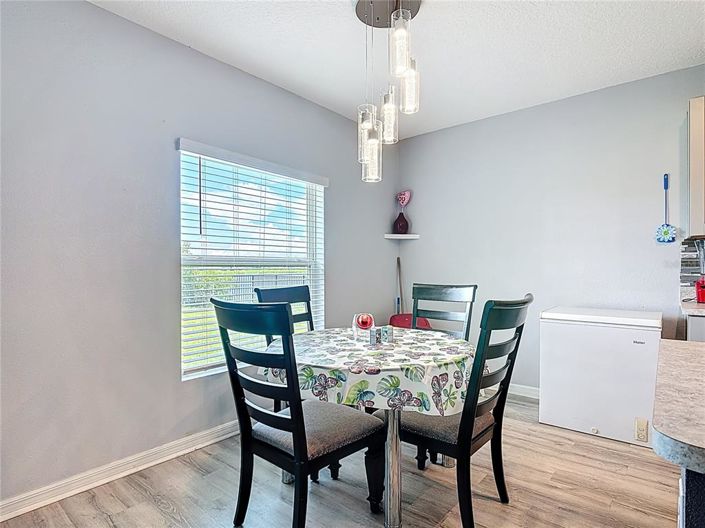 Image No.22-5 Bed Property for sale