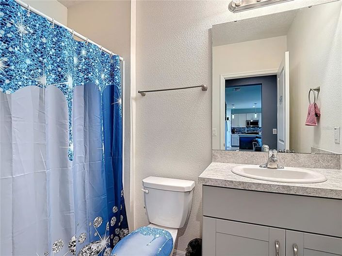 Image No.25-5 Bed Property for sale