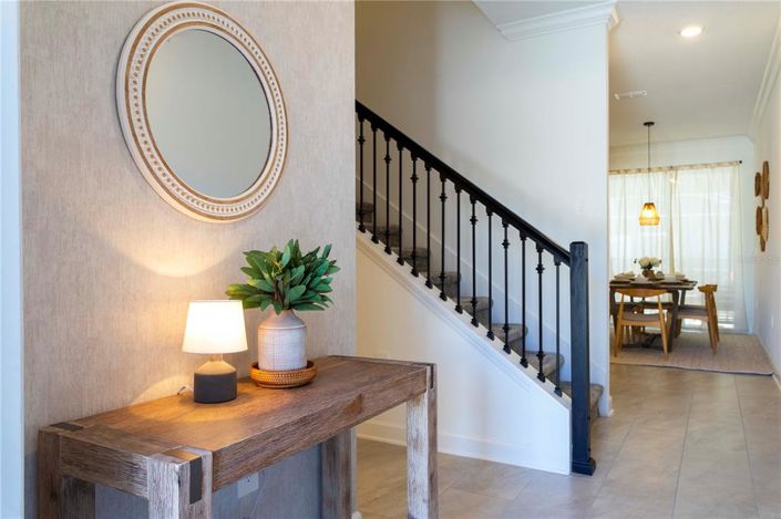 Image No.2-4 Bed Townhouse for sale