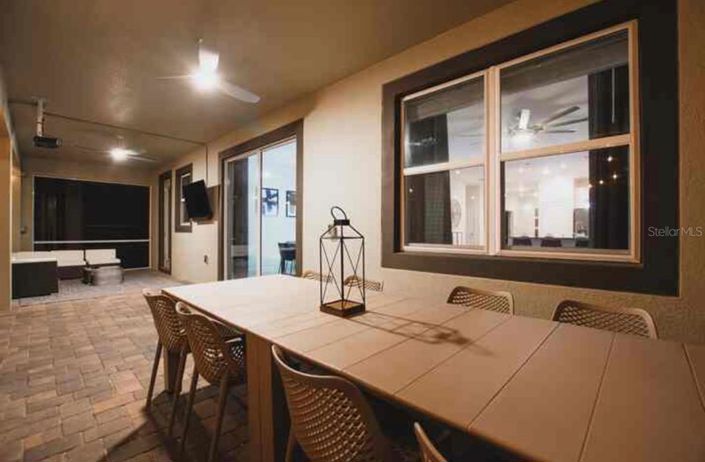 Image No.21-9 Bed Property for sale