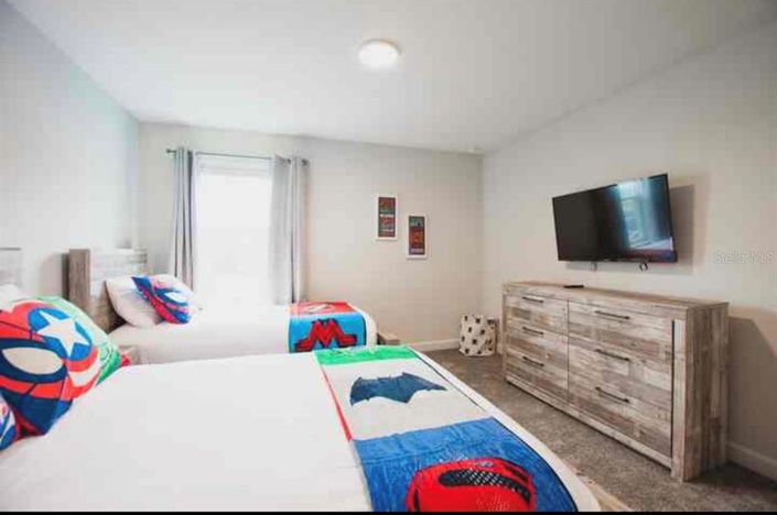 Image No.23-9 Bed Property for sale