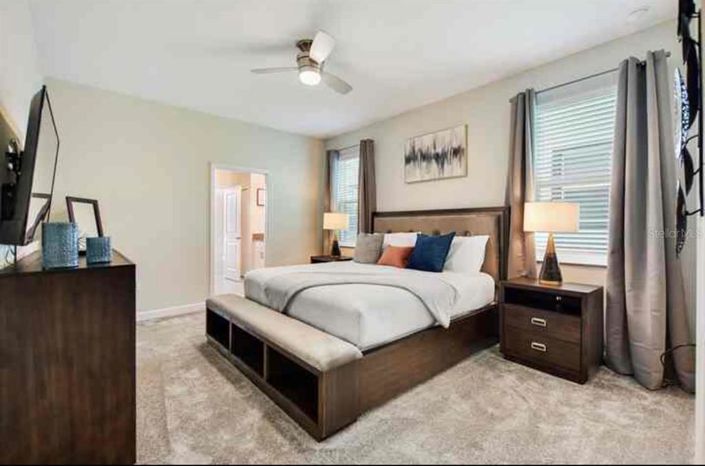 Image No.25-9 Bed Property for sale