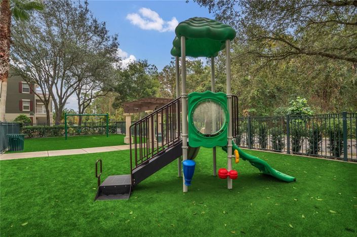 Image No.34-3 Bed Property for sale