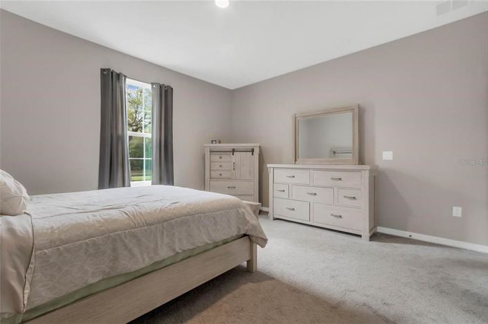 Image No.12-4 Bed Property for sale