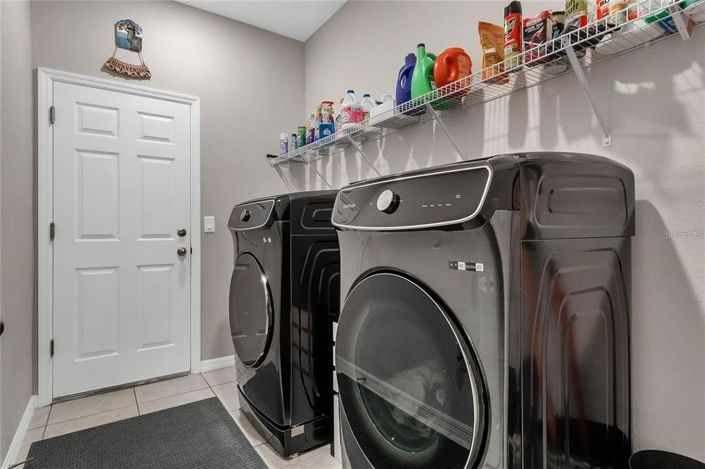 Image No.19-4 Bed Property for sale