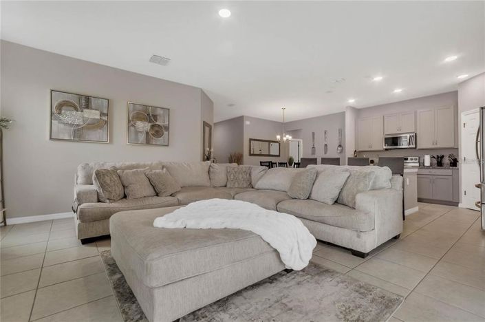 Image No.9-4 Bed Property for sale