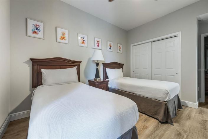 Image No.18-3 Bed Property for sale