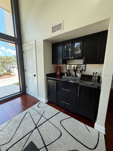 Image No.19-4 Bed Property for sale