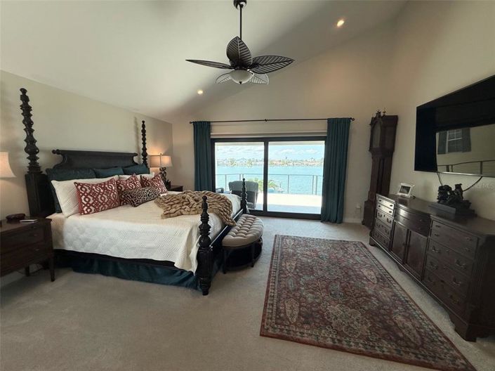 Image No.23-4 Bed Property for sale