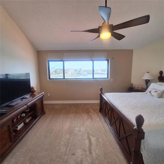 Image No.38-2 Bed Property for sale