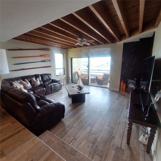 Image No.54-2 Bed Property for sale