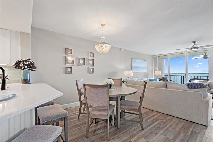 Image No.14-2 Bed Property for sale