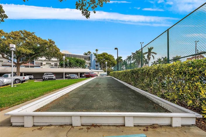 Image No.40-2 Bed Property for sale