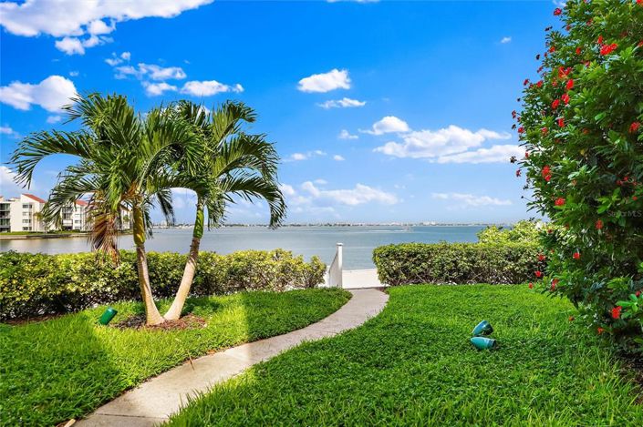 Image No.42-2 Bed Property for sale