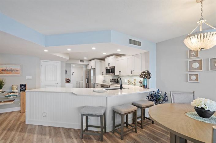 Image No.9-2 Bed Property for sale