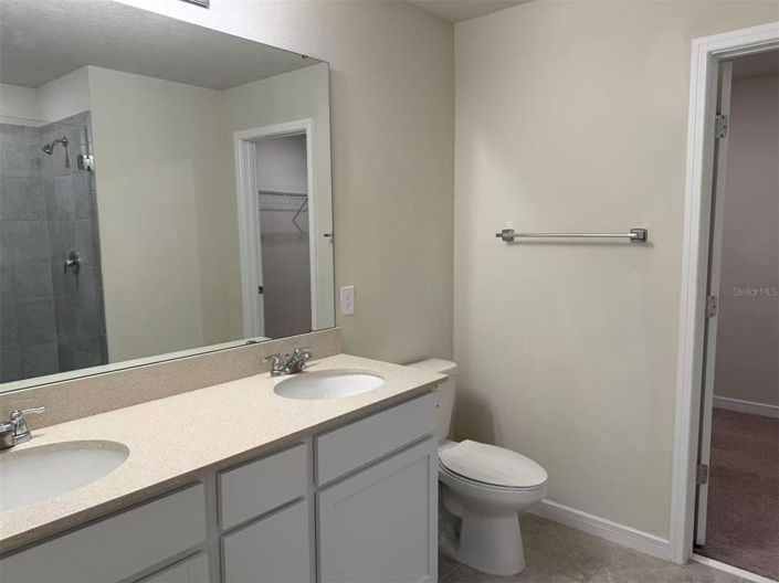 Image No.19-5 Bed Property for sale